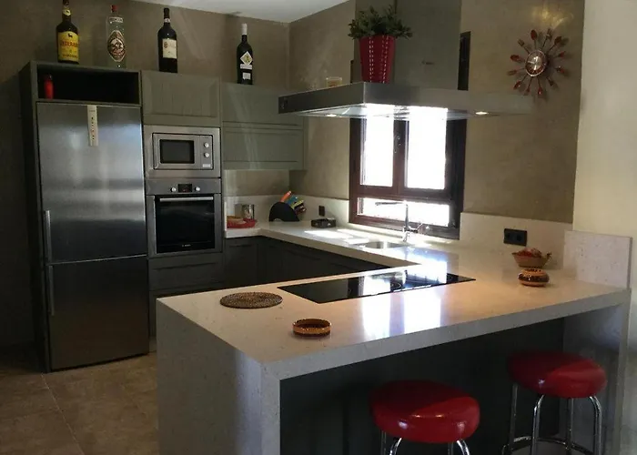 Mendoza Solo Familias Conil De La Frontera